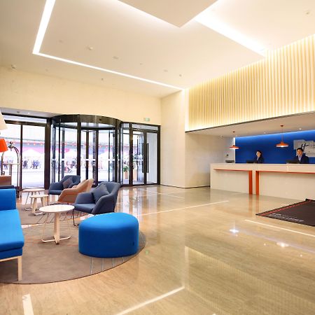 Holiday Inn Express Chengdu North Railway Station By Ihg - Near Panda Base, Near Chunxi Road Eksteriør bilde