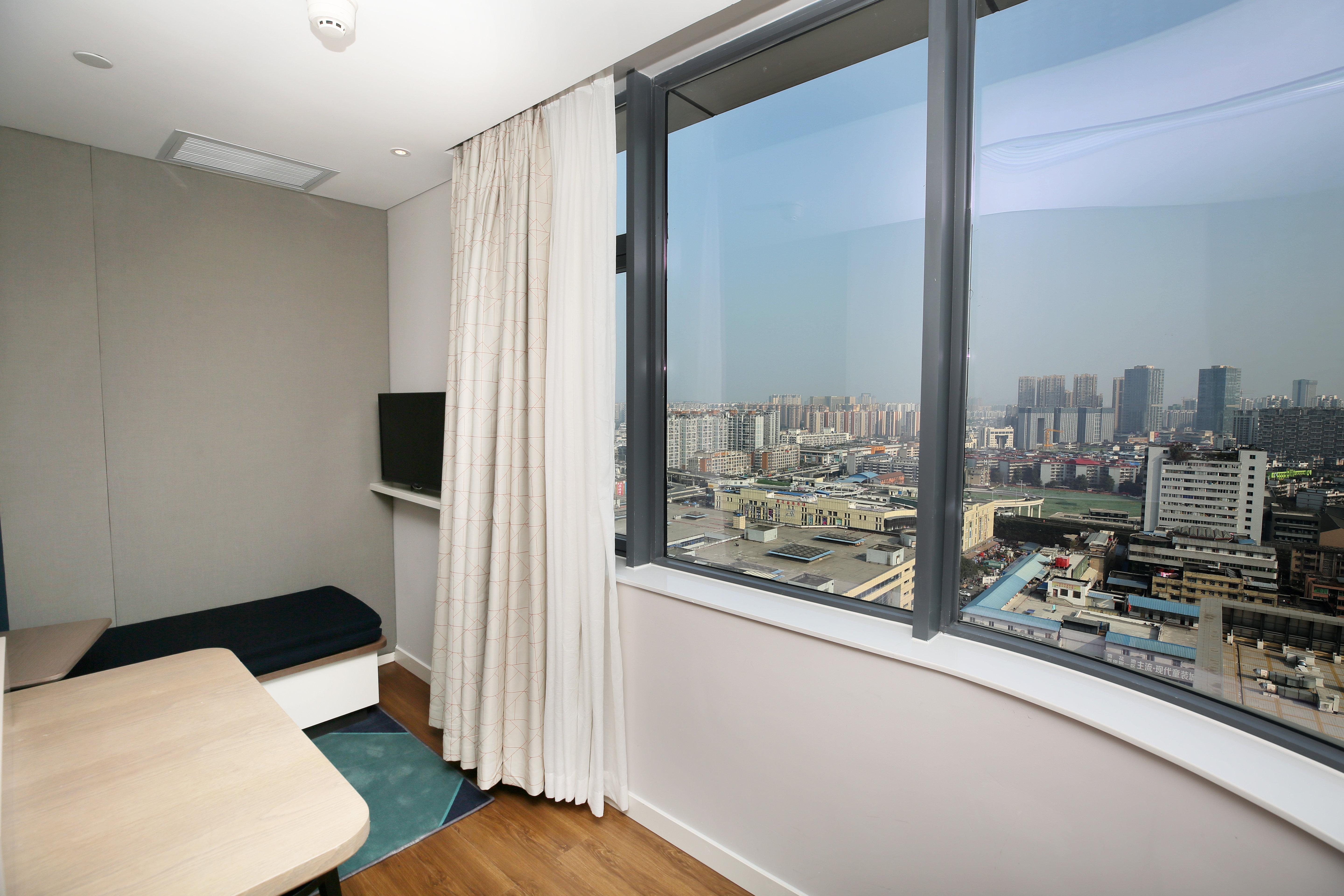Holiday Inn Express Chengdu North Railway Station By Ihg - Near Panda Base, Near Chunxi Road Eksteriør bilde