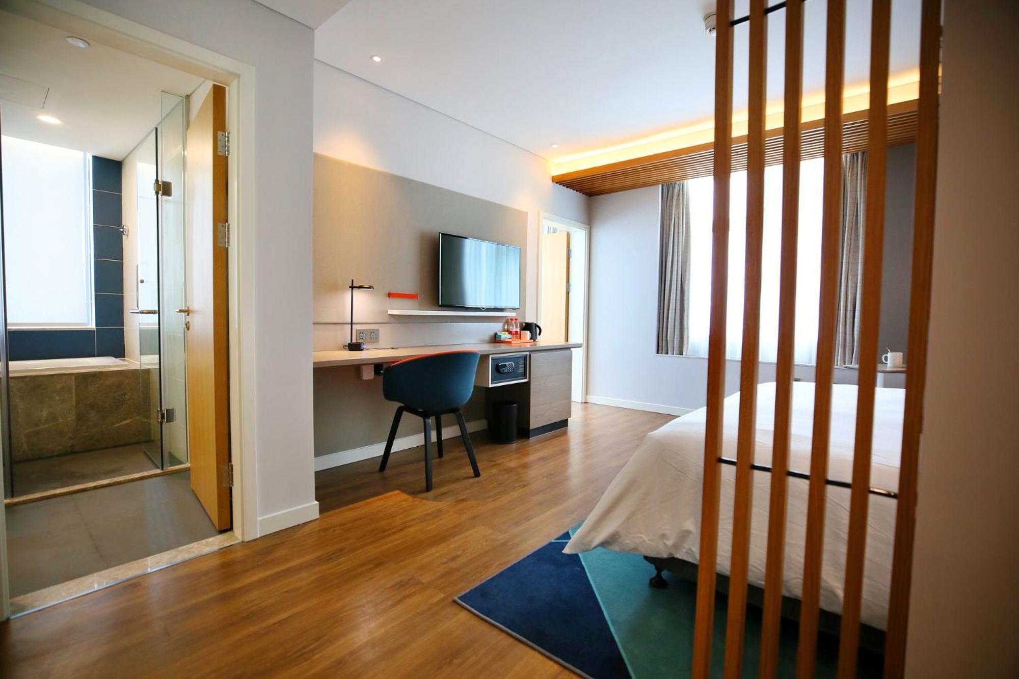 Holiday Inn Express Chengdu North Railway Station By Ihg - Near Panda Base, Near Chunxi Road Eksteriør bilde