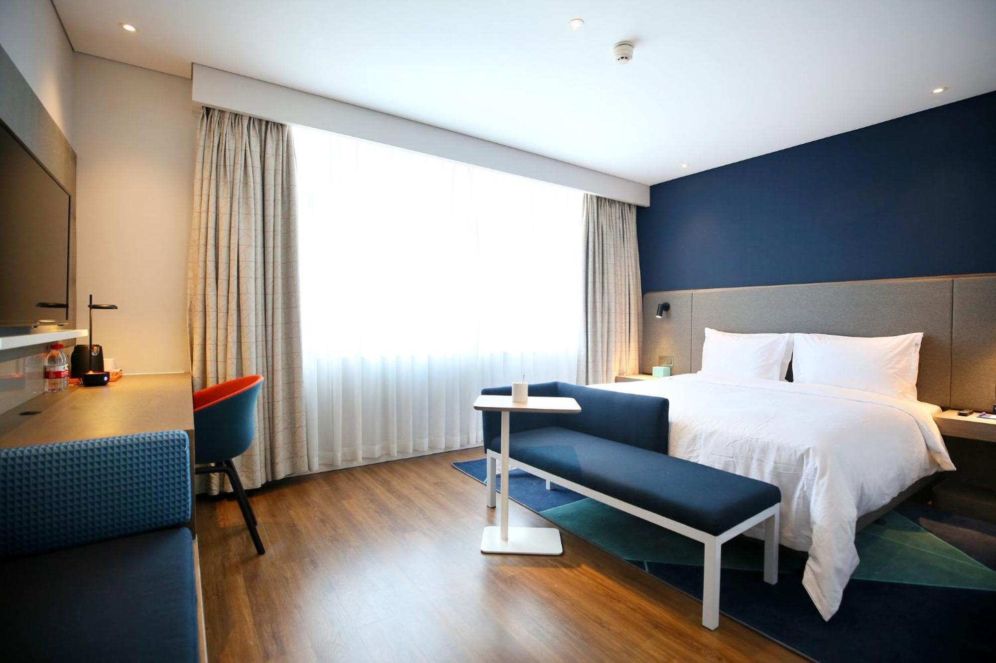 Holiday Inn Express Chengdu North Railway Station By Ihg - Near Panda Base, Near Chunxi Road Eksteriør bilde