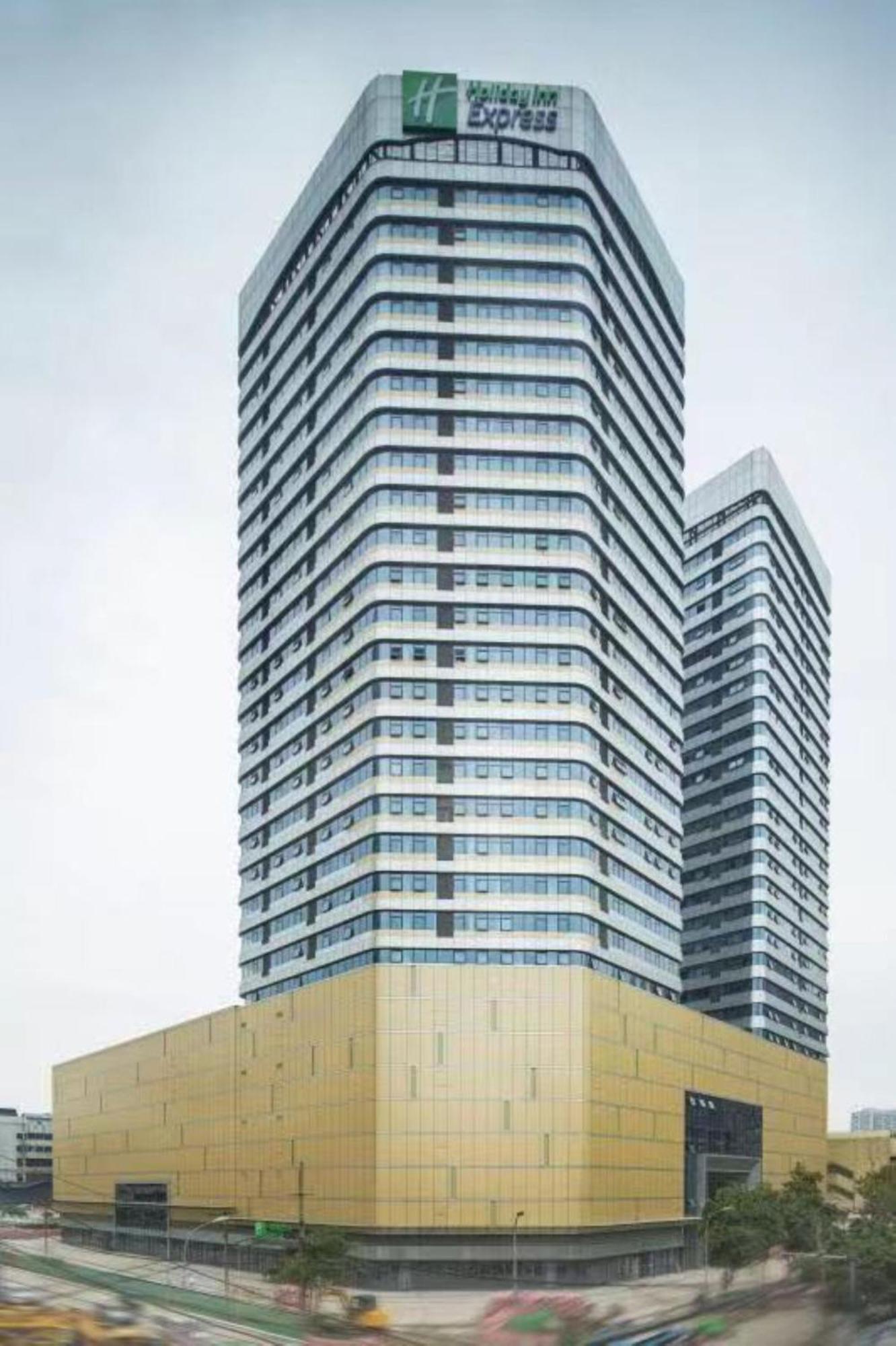Holiday Inn Express Chengdu North Railway Station By Ihg - Near Panda Base, Near Chunxi Road Eksteriør bilde