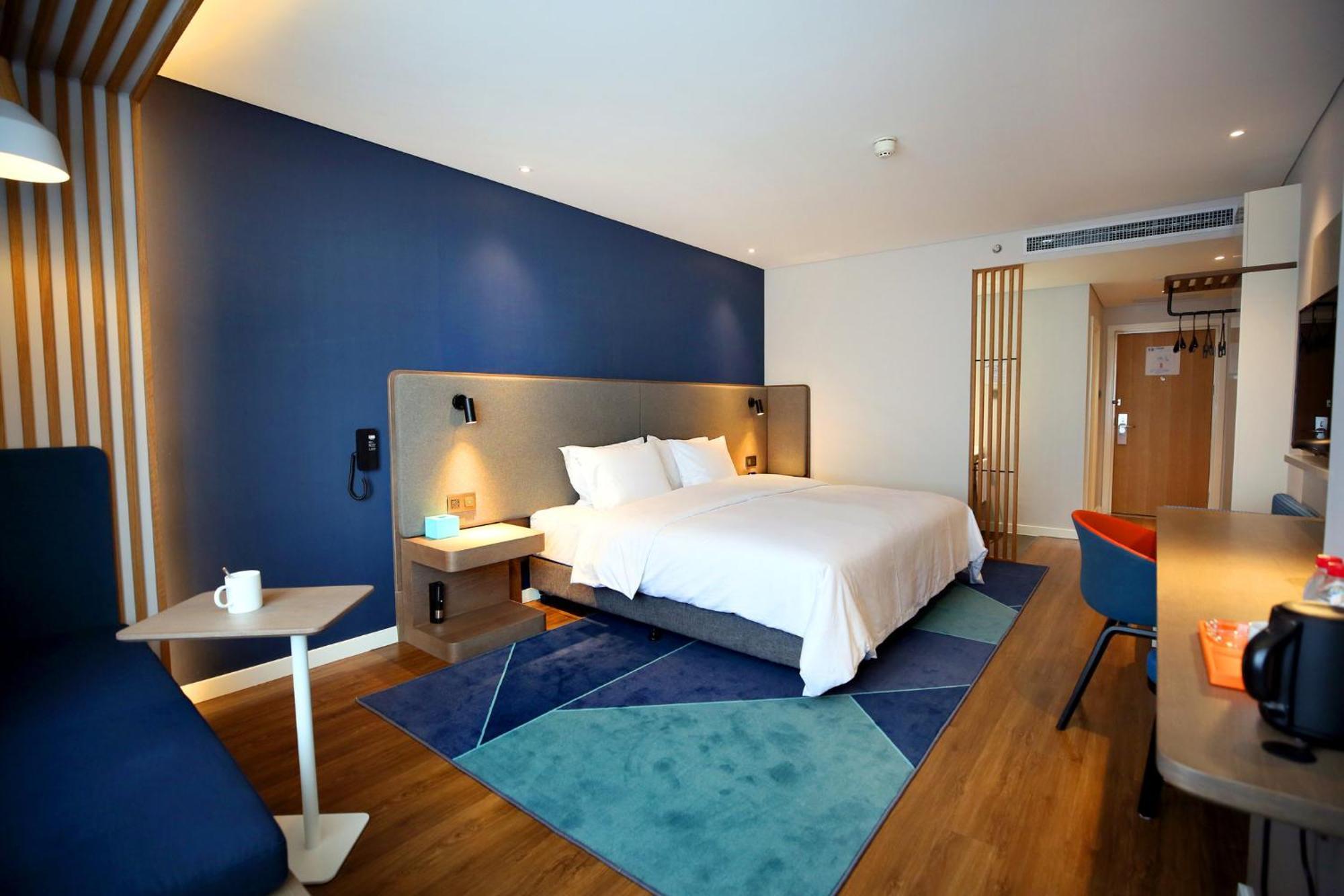 Holiday Inn Express Chengdu North Railway Station By Ihg - Near Panda Base, Near Chunxi Road Eksteriør bilde