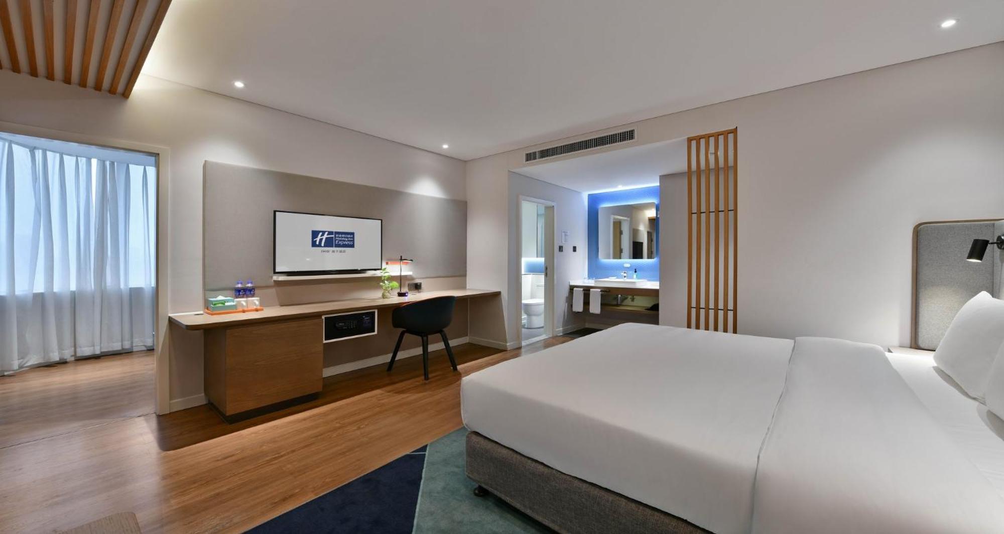 Holiday Inn Express Chengdu North Railway Station By Ihg - Near Panda Base, Near Chunxi Road Eksteriør bilde