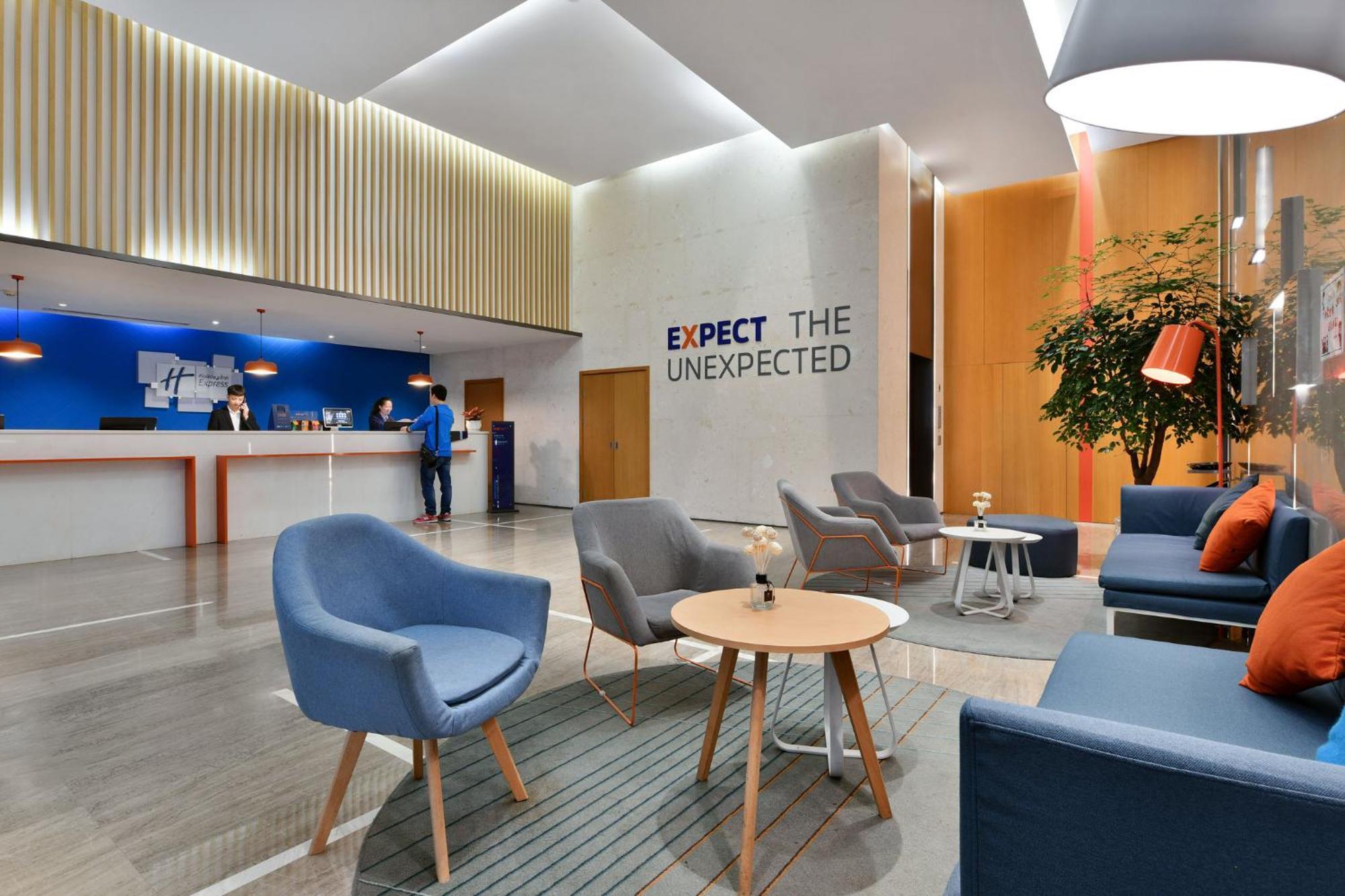 Holiday Inn Express Chengdu North Railway Station By Ihg - Near Panda Base, Near Chunxi Road Eksteriør bilde