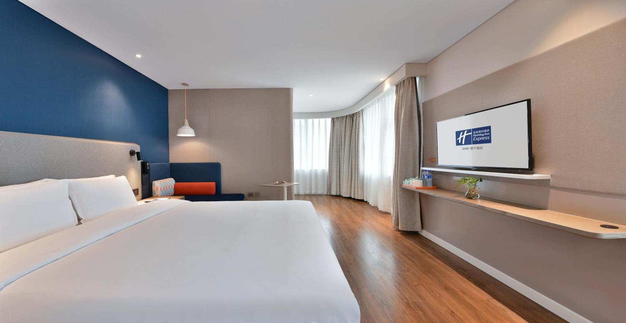 Holiday Inn Express Chengdu North Railway Station By Ihg - Near Panda Base, Near Chunxi Road Eksteriør bilde