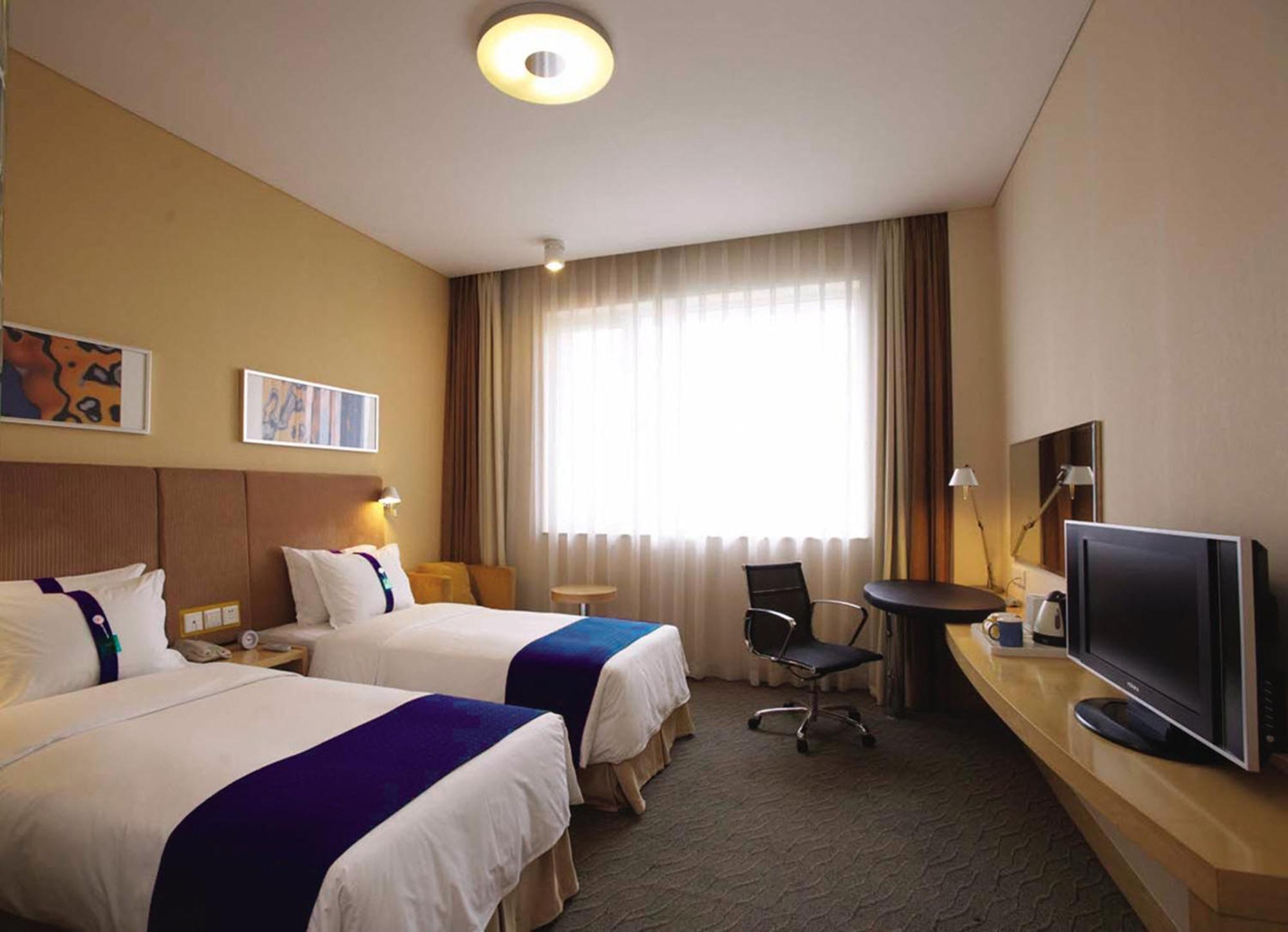 Holiday Inn Express Chengdu North Railway Station By Ihg - Near Panda Base, Near Chunxi Road Eksteriør bilde